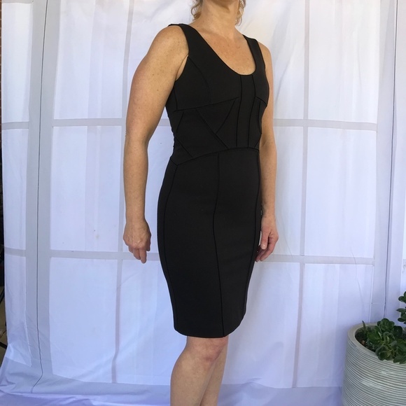 Robert Rodriguez scoop neck knee length lined sheath dress‎ size 2 black - Picture 5 of 8